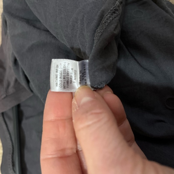 Size small studded tee shirt. Dark gray. Monrow brand. - Picture 5 of 5